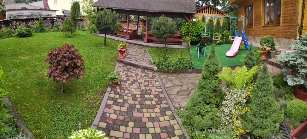 Guest House Shafran Яремче Екстер'єр фото