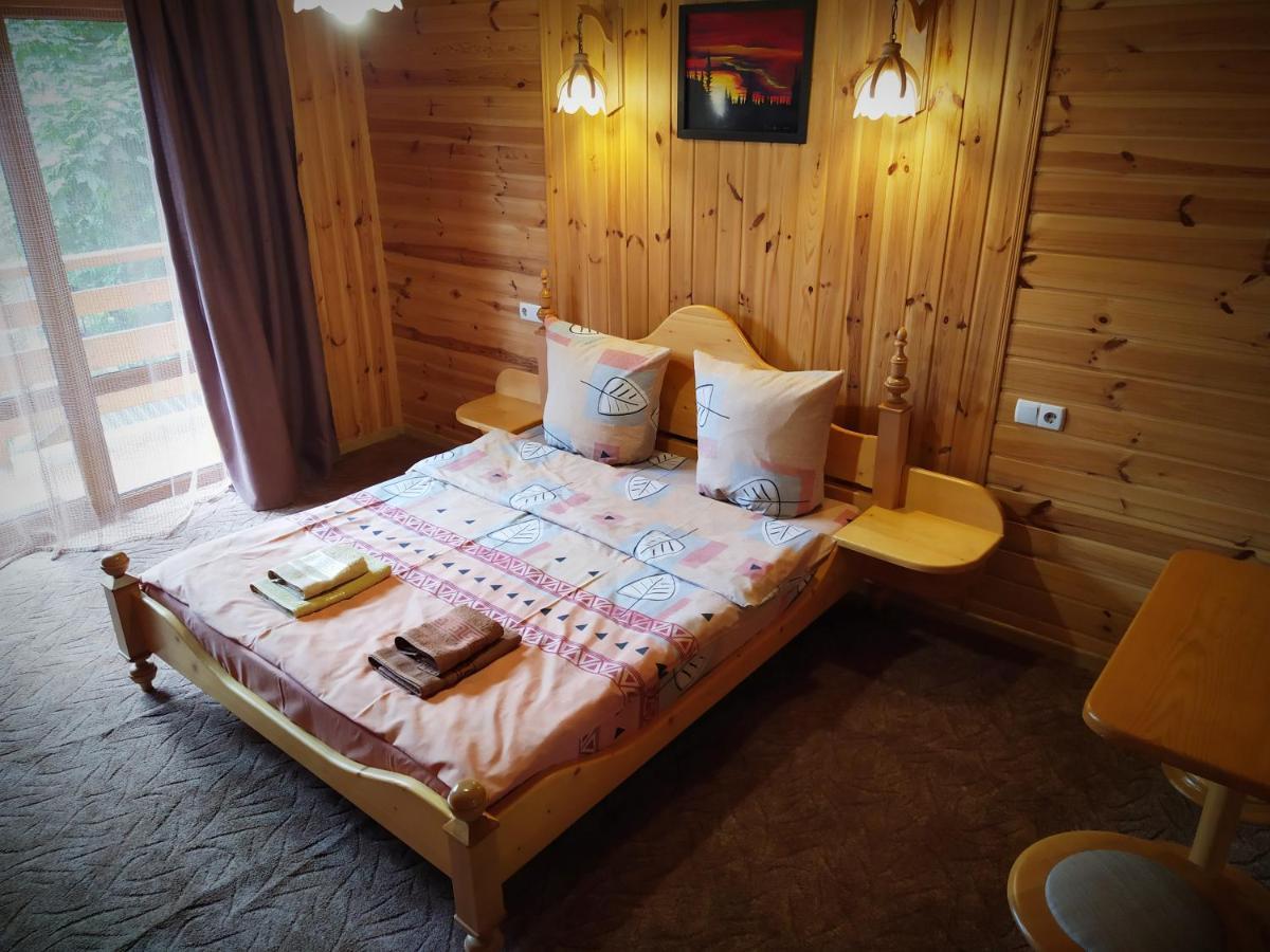 Guest House Shafran Яремче Екстер'єр фото