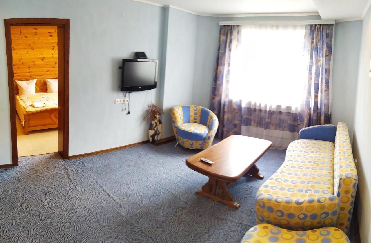Guest House Shafran Яремче Екстер'єр фото