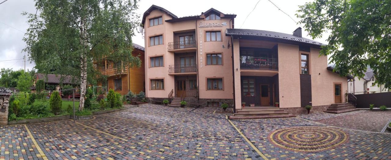 Guest House Shafran Яремче Екстер'єр фото