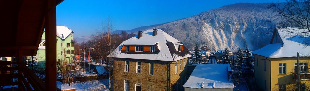 Guest House Shafran Яремче Екстер'єр фото