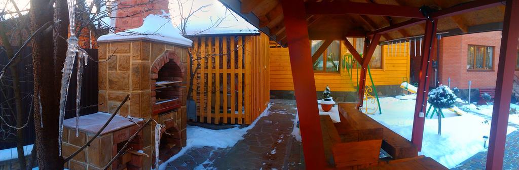 Guest House Shafran Яремче Екстер'єр фото